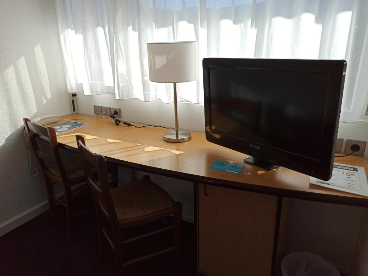 Kyriad Direct Marseille Est La Valentine Ла-Пен-сюр-Ювон Экстерьер фото