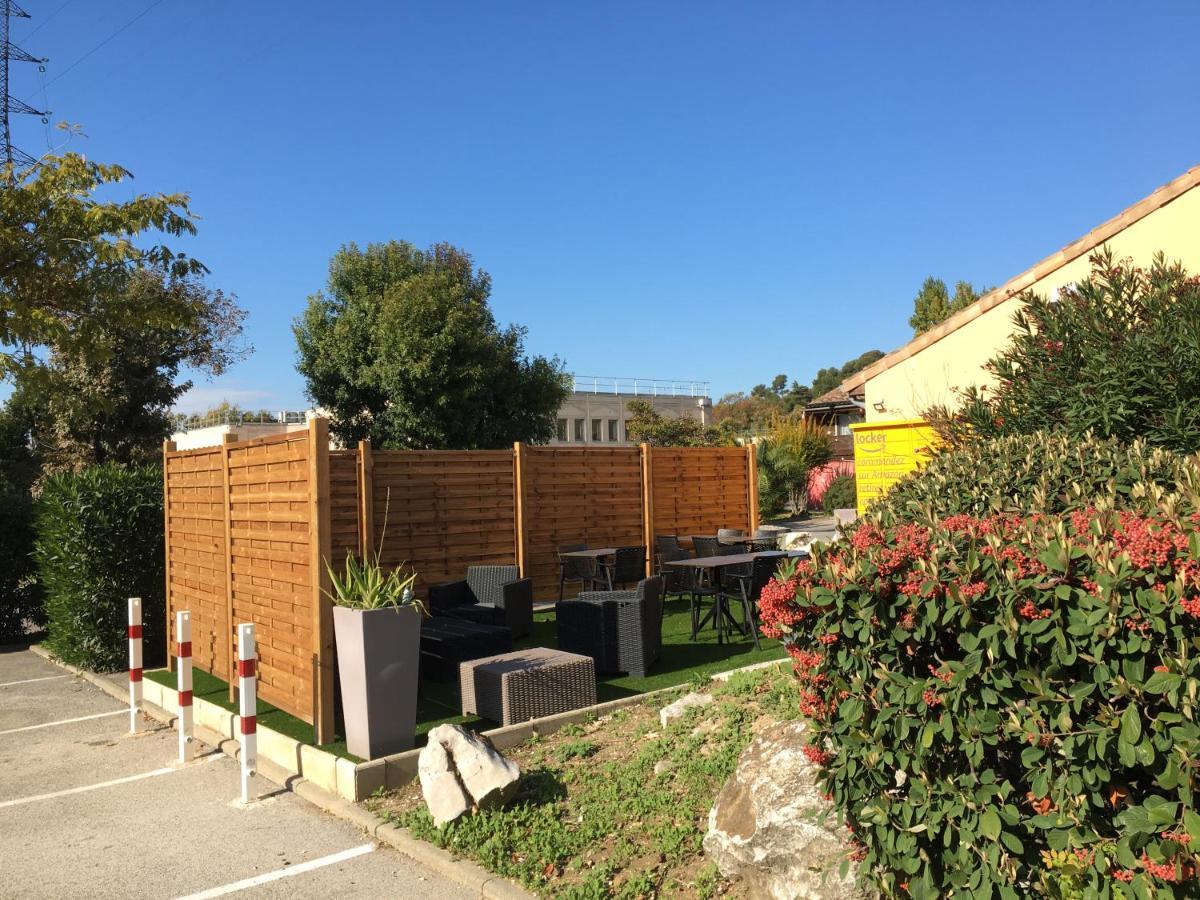 Kyriad Direct Marseille Est La Valentine Ла-Пен-сюр-Ювон Экстерьер фото