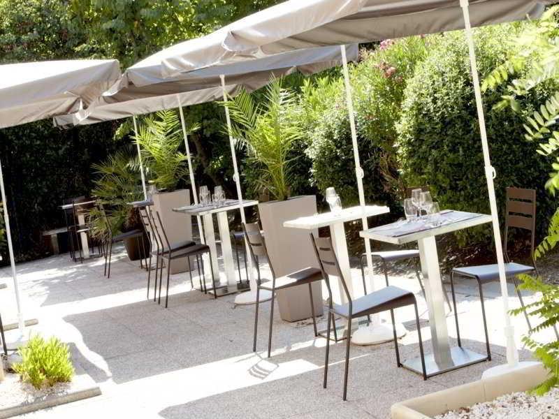 Kyriad Direct Marseille Est La Valentine Ла-Пен-сюр-Ювон Экстерьер фото
